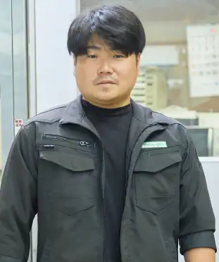 野村 嵩晃